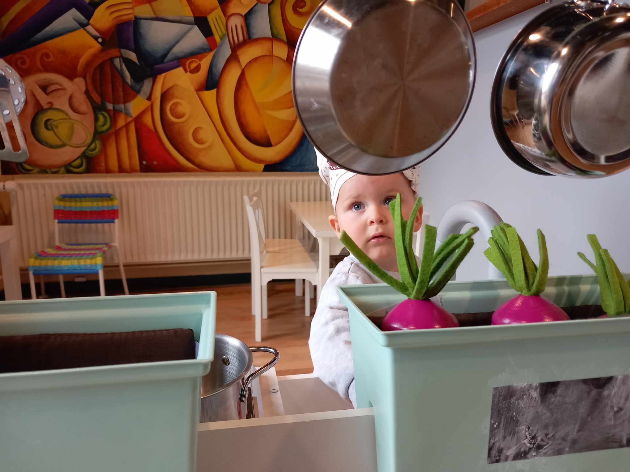 355043040 658411125746247 4076327077478942545 N